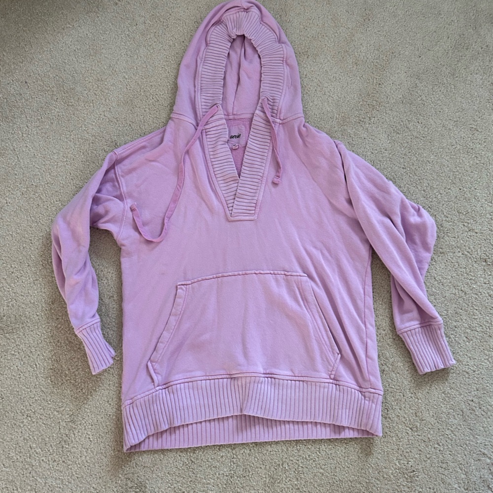 Aerie lavender purple v neck hoodie with pockets